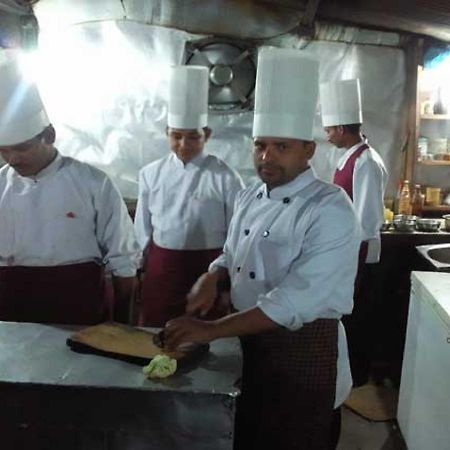 קאוסאני Uttarakhand Resort מראה חיצוני תמונה
